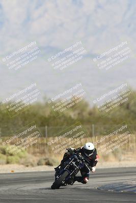 media/Oct-30-2025-Racers Edge (Thu) [[dabbdaf680]]/3-B Group/Session 2 Turn 2/